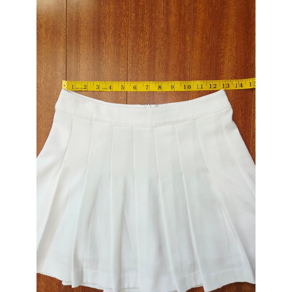 GUESS White Pleated Mini Skirt Size XS - Picture 7 of 8